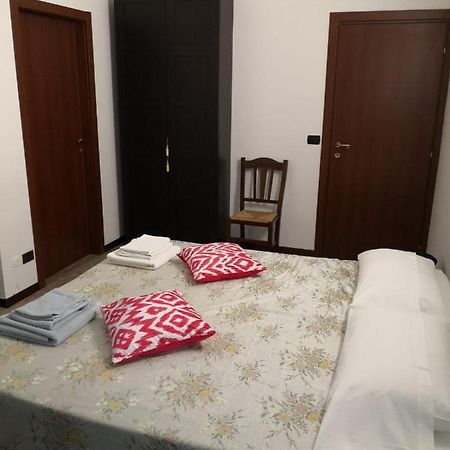 Lux Rho Fiera Bed & Breakfast Lainate Dış mekan fotoğraf
